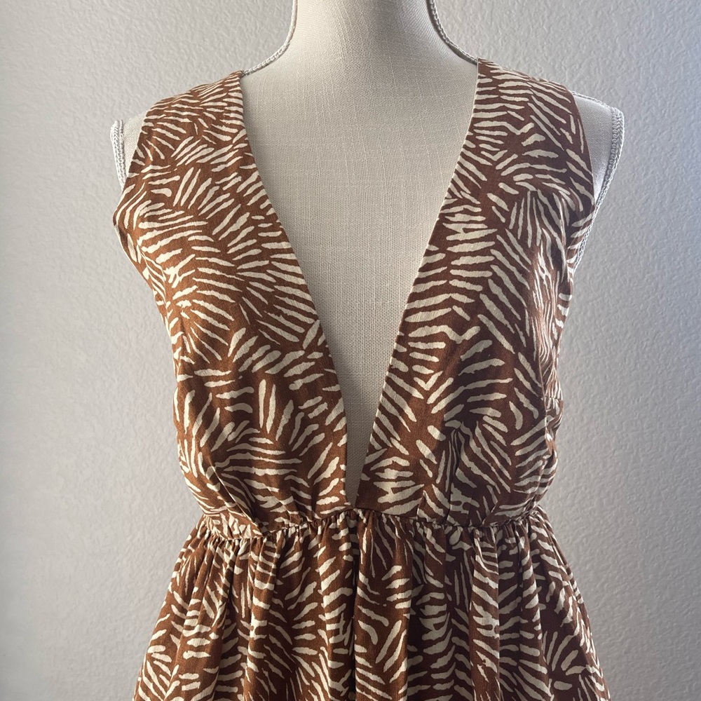 NWT House of Harlow Linen Dress Beachy Resortwear Halter Dress Size Medium - Picture 5 of 11